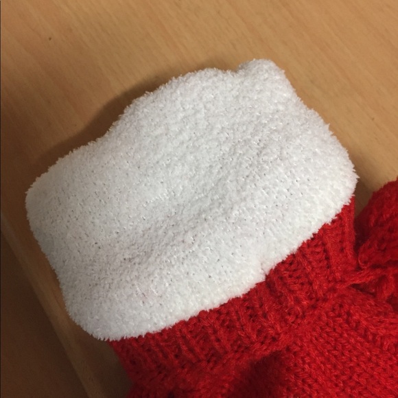 Victoria’s Secret Red Bootie Sock slippers Red OS - Picture 3 of 4